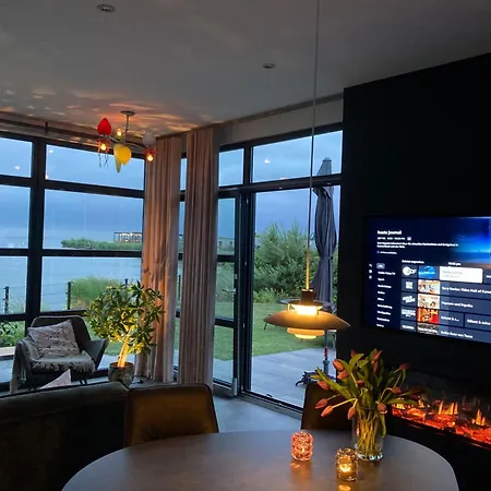 Enkhuizer Asami San Erste Reihe Mit Zaun Haus Nr 262 Enkhuizen